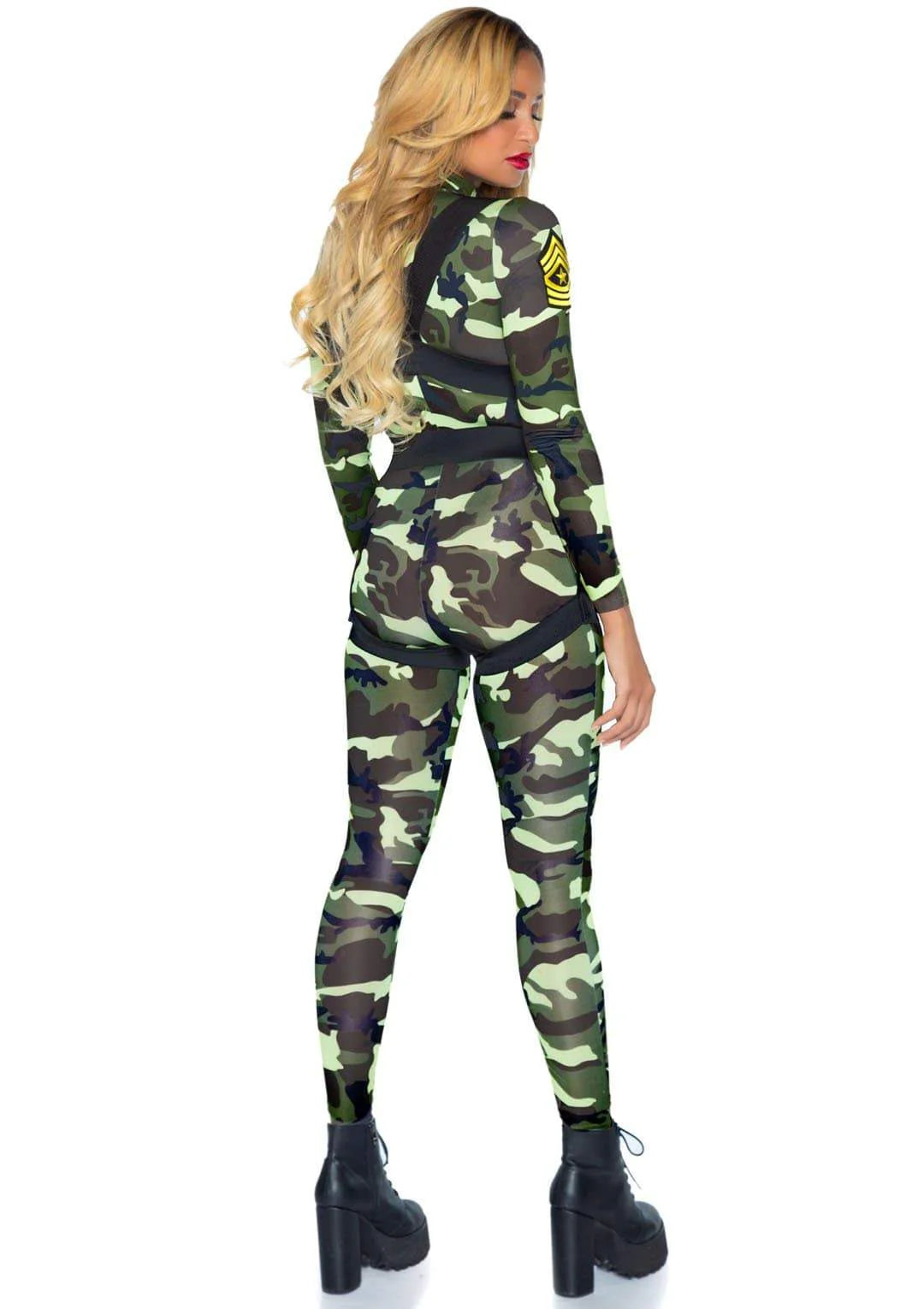 85166 Pretty Paratrooper