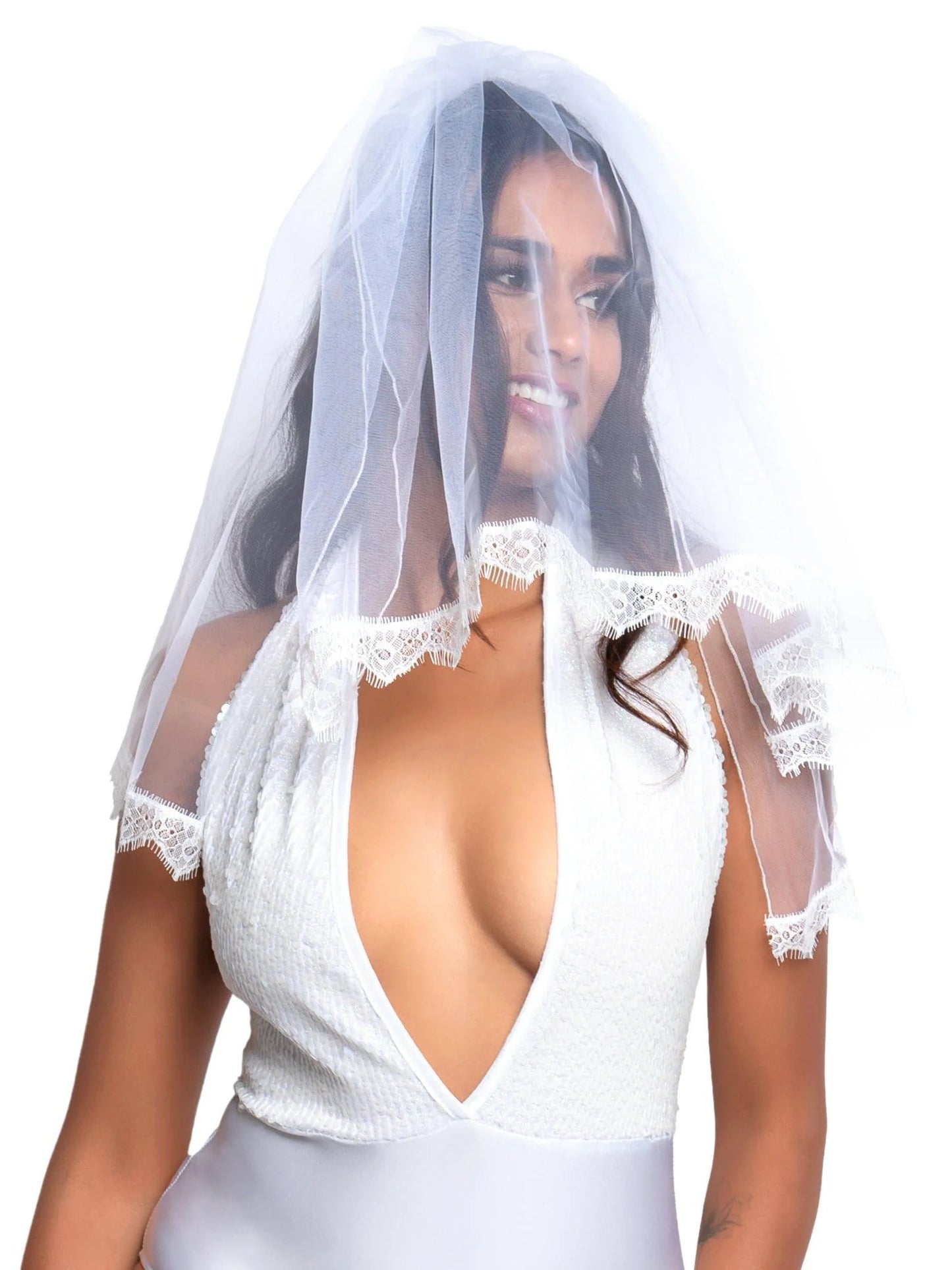 2762 Lace Trimmed Bridal Veil Costume Head Piece